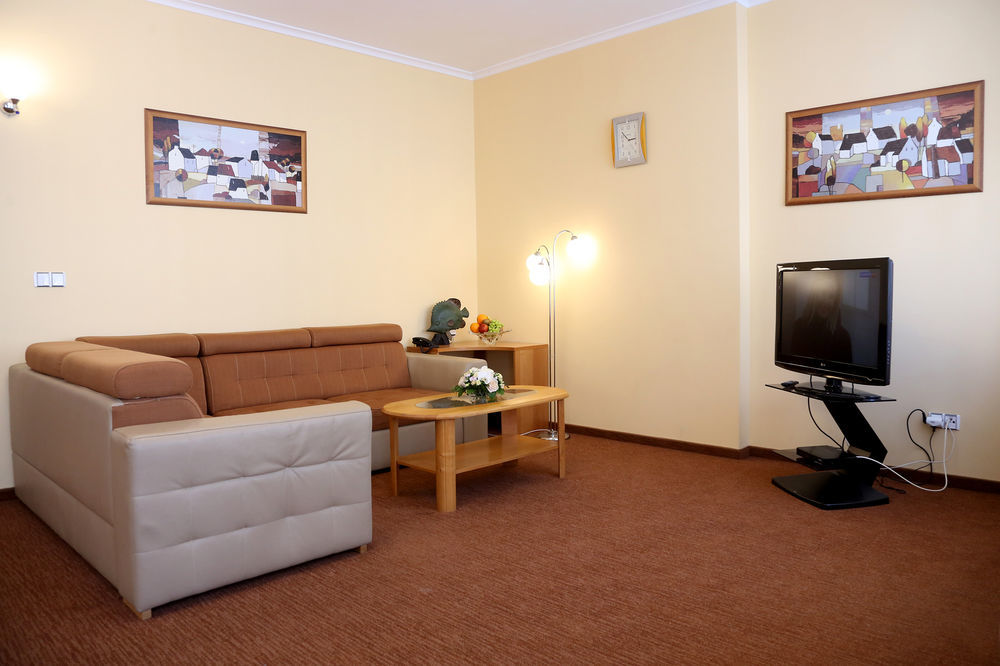 Riverside Apartments Thalia Karlovy Vary Luaran gambar