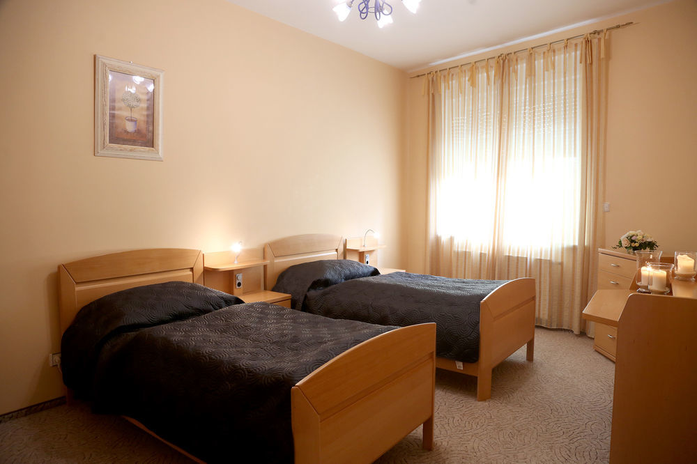 Riverside Apartments Thalia Karlovy Vary Luaran gambar