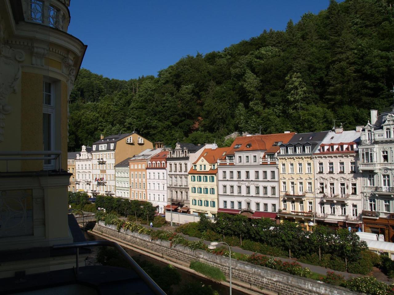 Riverside Apartments Thalia Karlovy Vary Luaran gambar